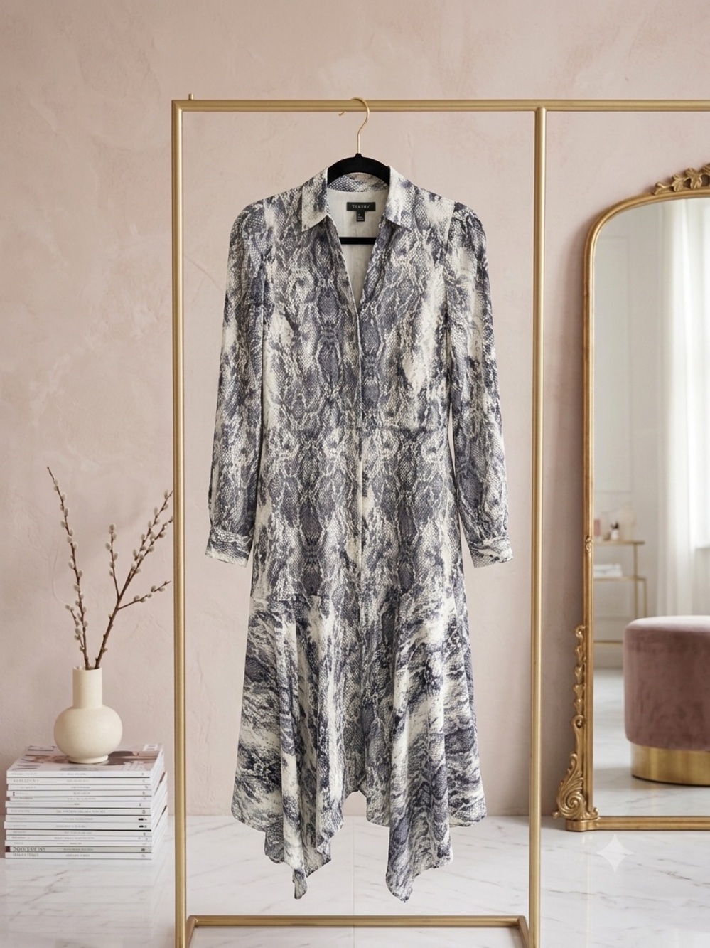 Vince Camuto Snake-Print Maxi Dress in Gray and Cream